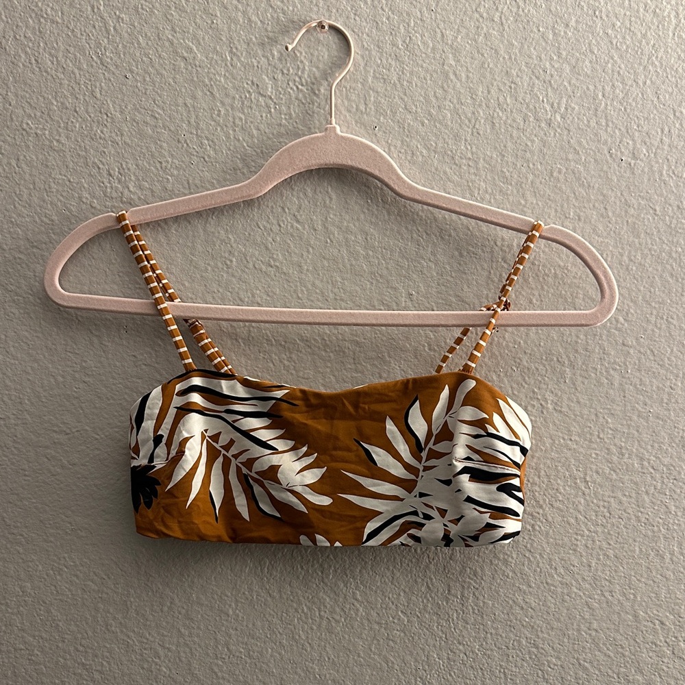 Roxy Reversible Brown and White Leaf Print/ Brown and White Striped Bikini Top